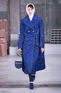 Marni Fall 2018 Ready-to-Wear , Марни осень зима 2018 , Fashion show , неделя моды в Милане , MFW , Mainstyles